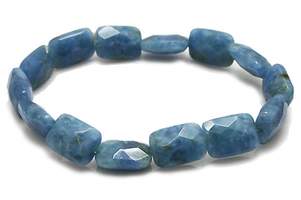 �V�R�΃u���X���b�g