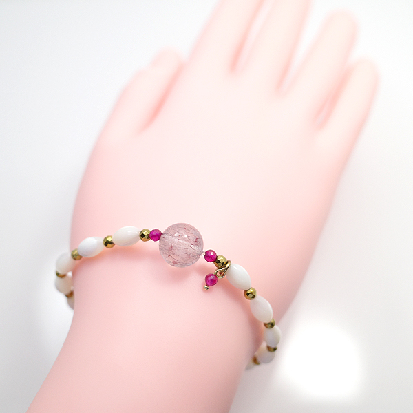 WG[EANZT[̔EuhE[J[iȂǂ͂