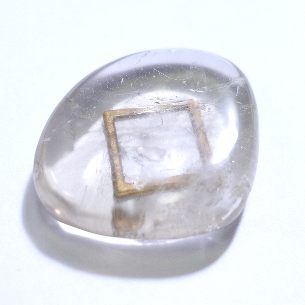 X[L[NH[c(Smoky quartz)[Xg[Pi