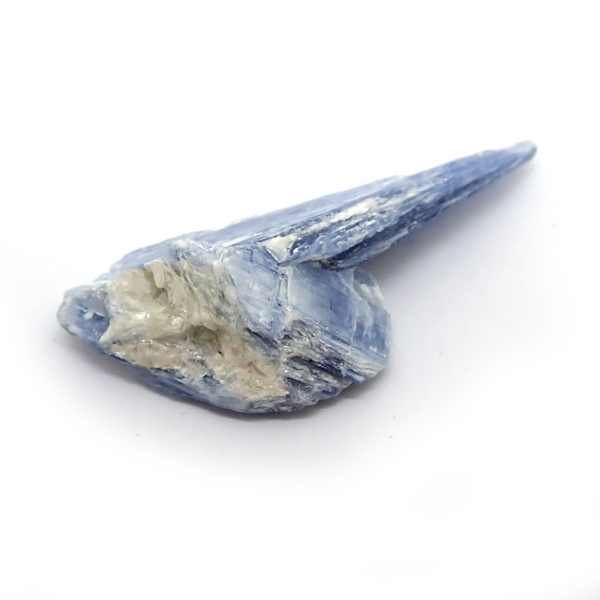 JCiCg(Kyanite) 