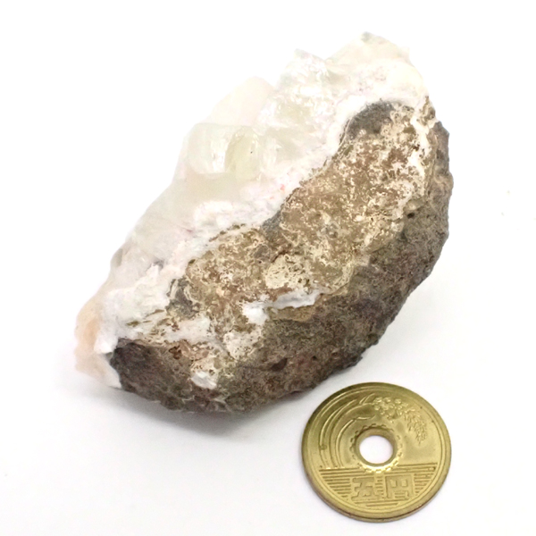 アポフィライト(Apophyllite) 原石