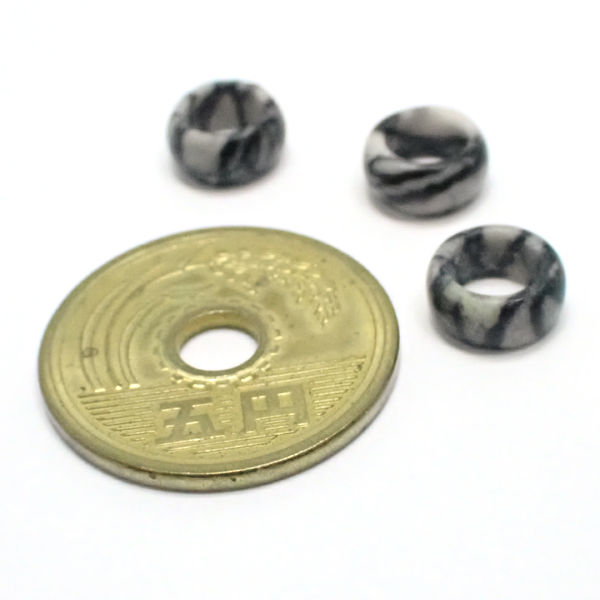 ubNCWXp[(Black line Jasper) VR΃r[Y ̔