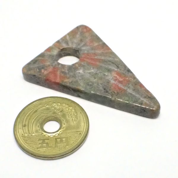 iJCg(Unakite) VR΃r[Y ̔