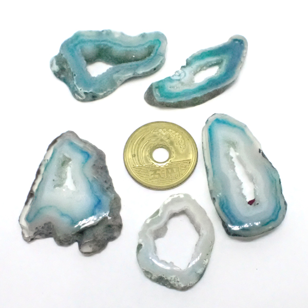 ブルードルージーアゲート(Druzy agate blue) 原石