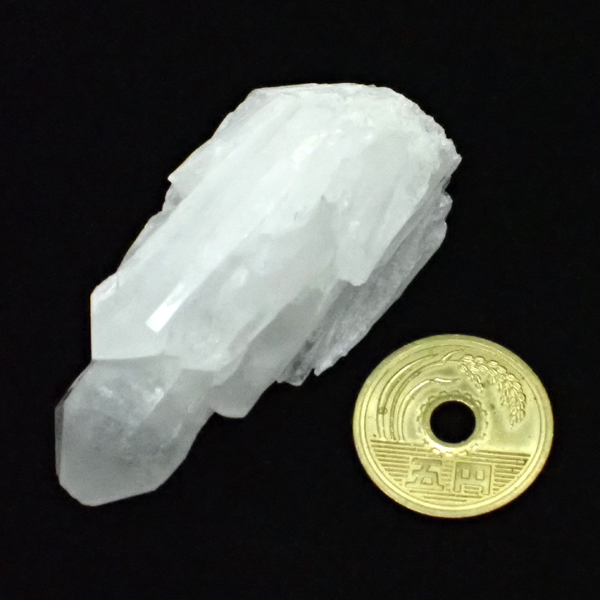 クォーツ水晶(Quartz)原石/クラスター