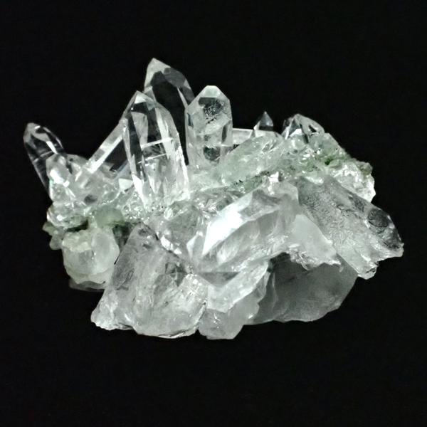 クォーツ水晶(Quartz)原石/クラスター